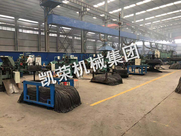 凱榮葫蘆起重鏈條生產廠區(qū)
